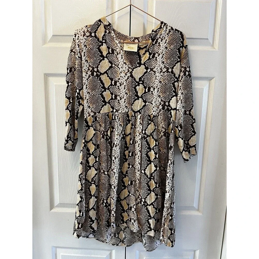 Maeve Anthropologie Juno Snake Animal‎ Print Beige Pleated Dress Size S